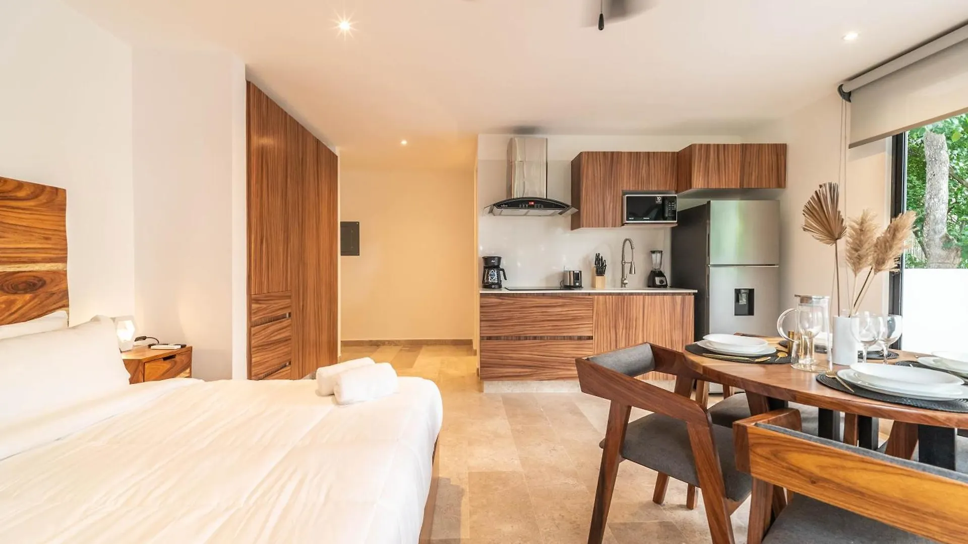 King Suite With Balcony Gym Rooftop Pool T5 102 Tulum