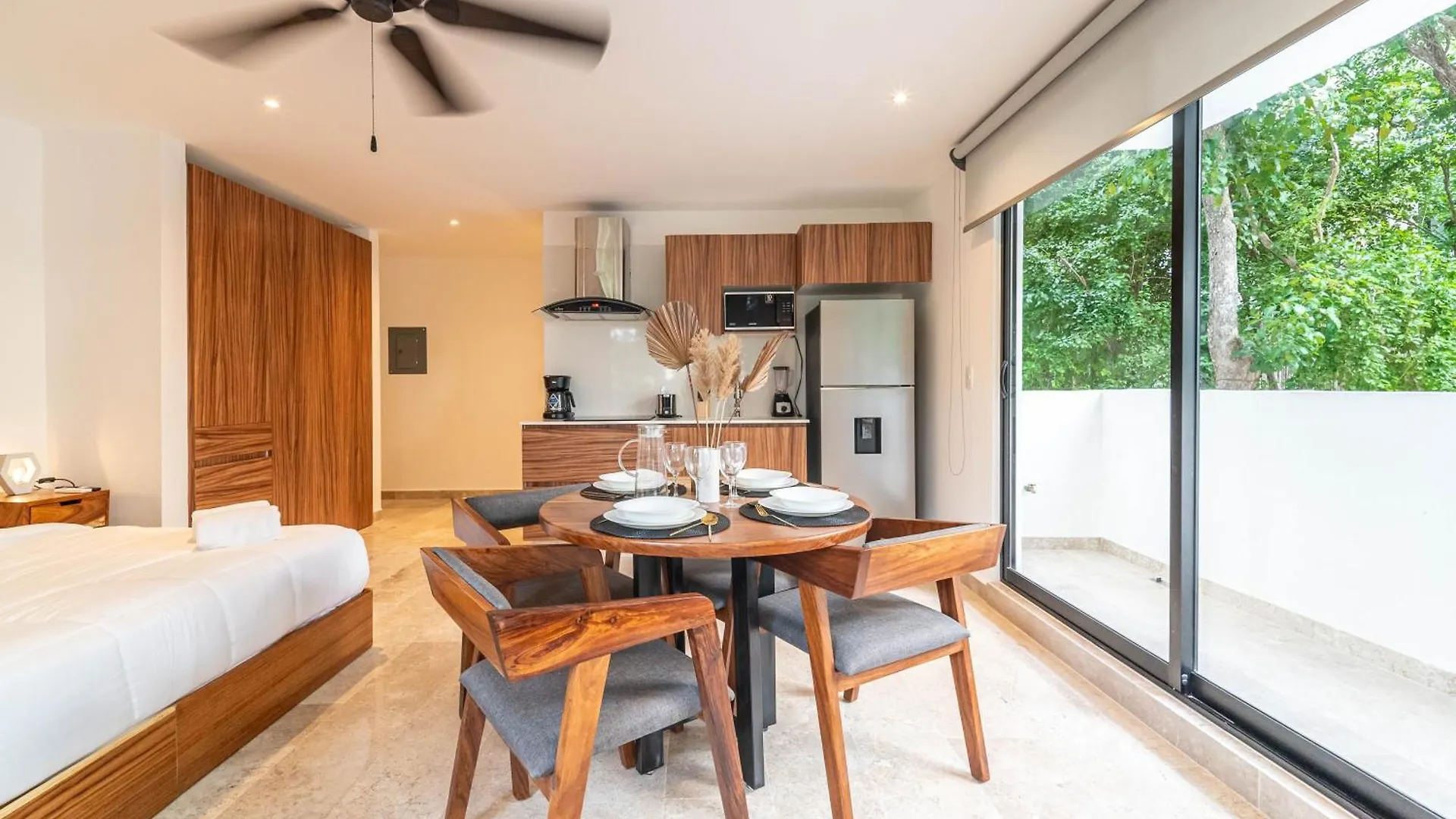 King Suite With Balcony Gym Rooftop Pool T5 102 Tulum