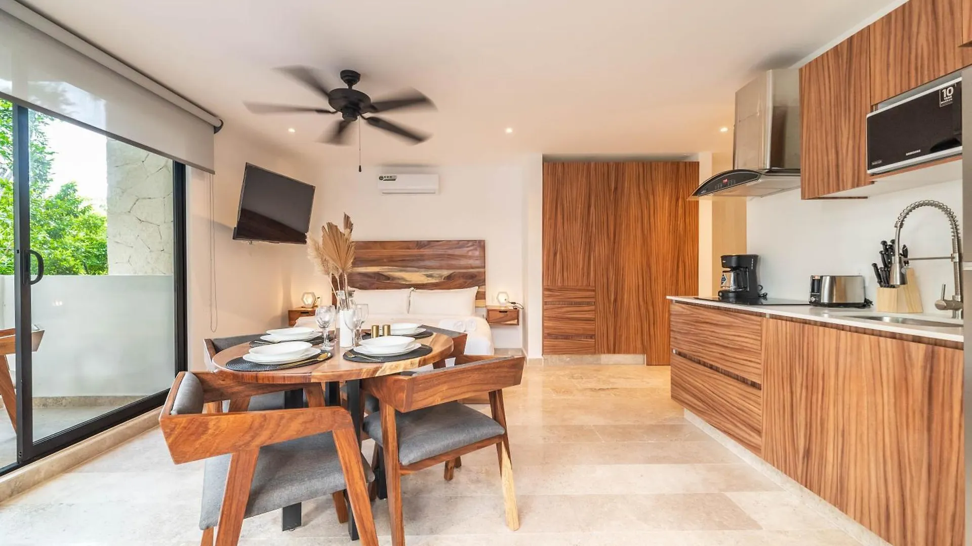 Holiday home King Suite With Balcony Gym Rooftop Pool T5 102 Tulum